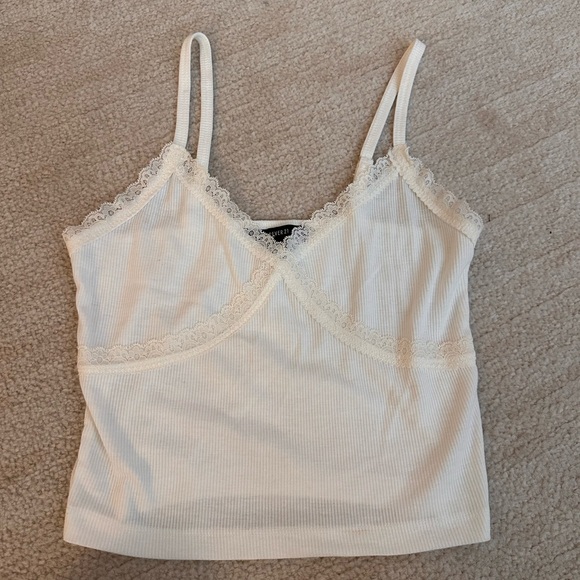 Forever 21 Tops - forever 21 lace trimmed tank